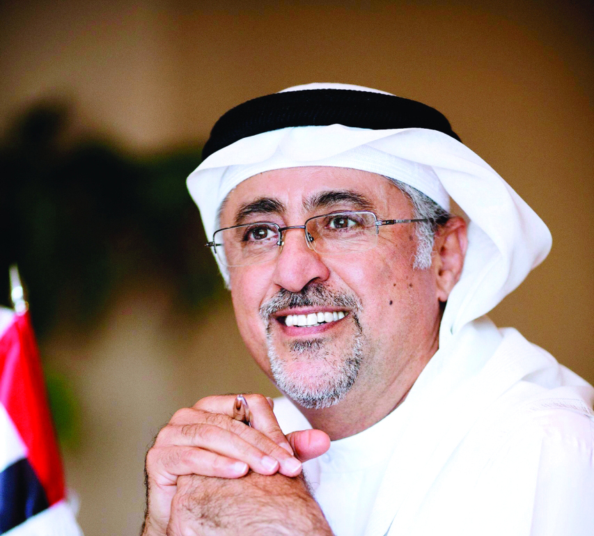 "عيسى البستكي"