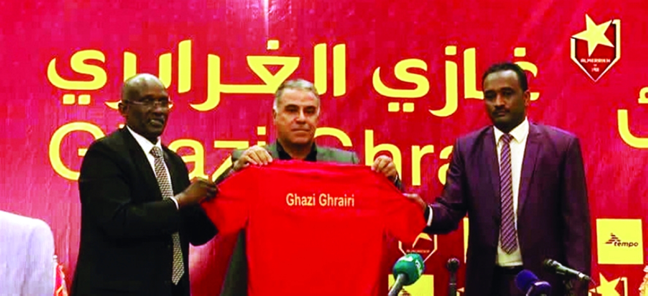 "الغرايري يحمل قميص المريخ | من المصدر"