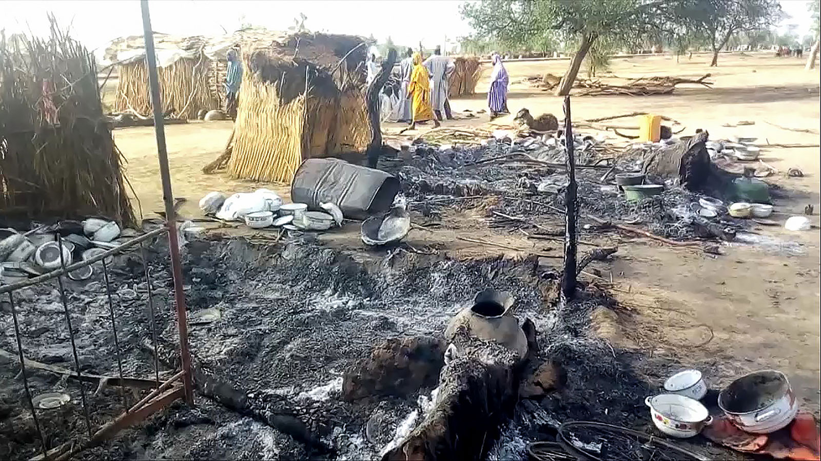 مقتل 30 مدنياً في هجوم إرهابي في شمال شرق نيجيريا