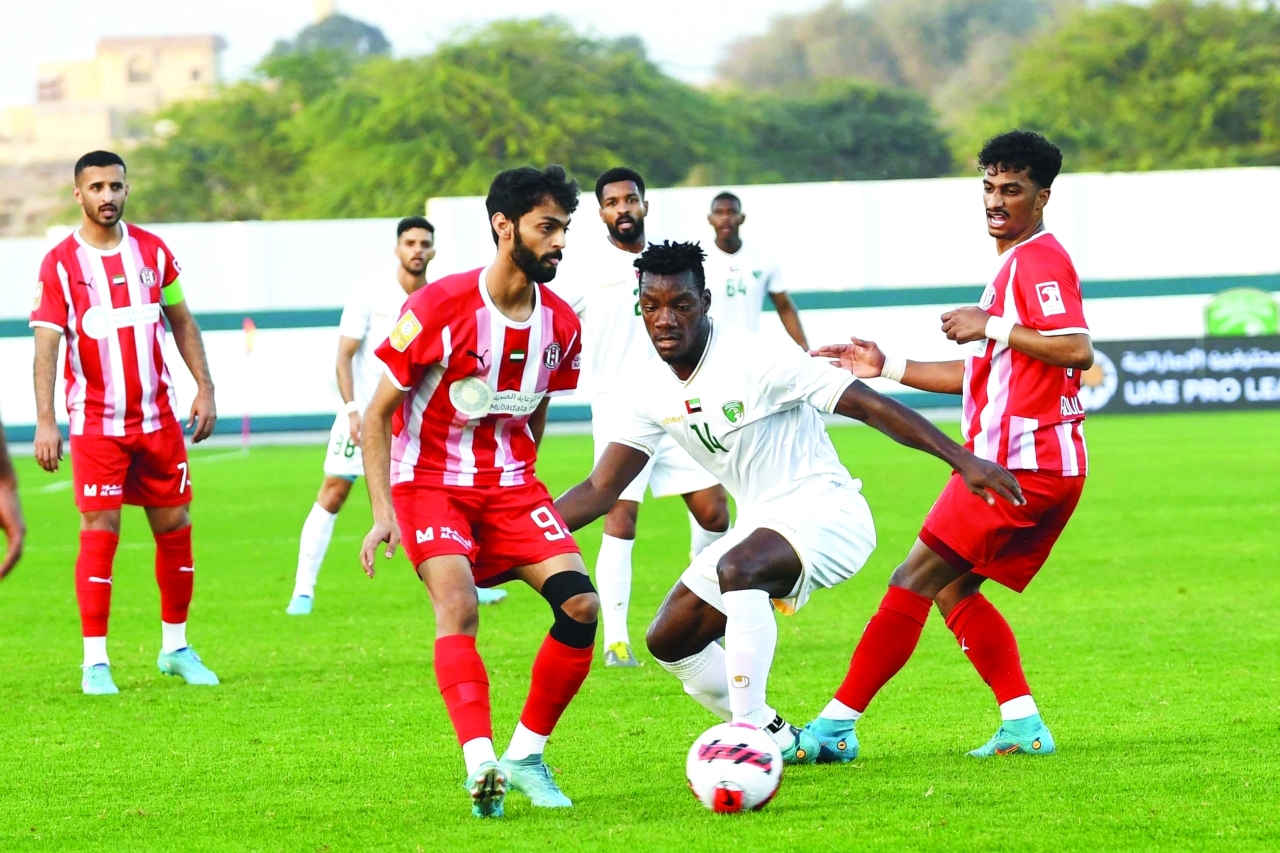 "جانب من إحدى مباريات الإمارات في الدوري | أرشيفية"