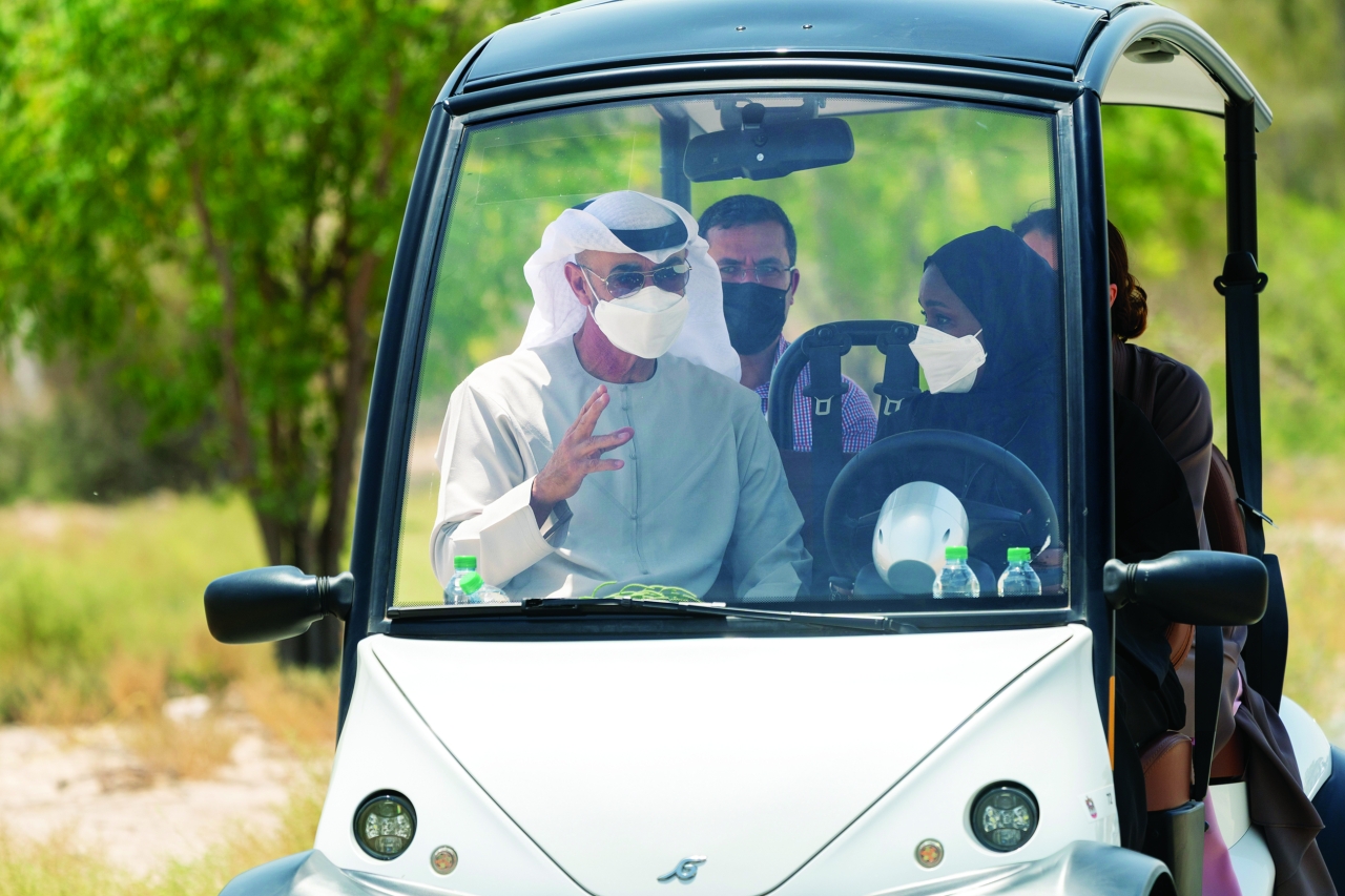 "سموه خلال جولته بالمركز"