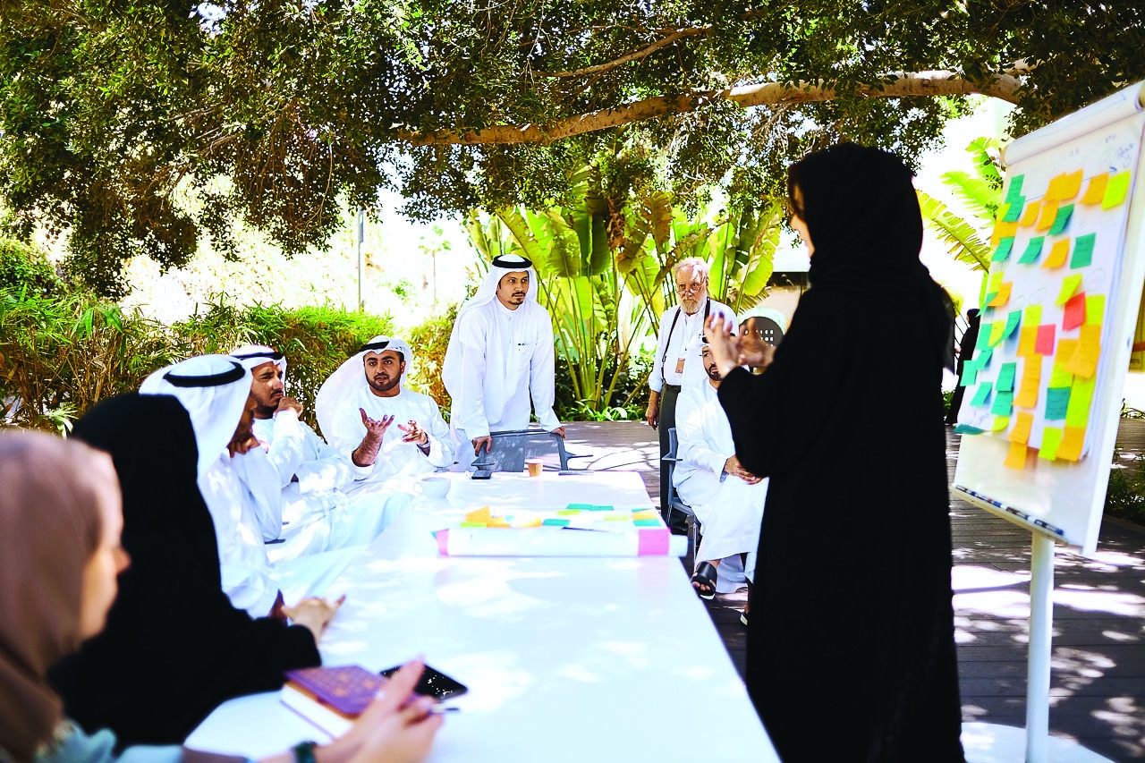 "تمكين أجيال جديدة من خبراء تصميم المستقبل"