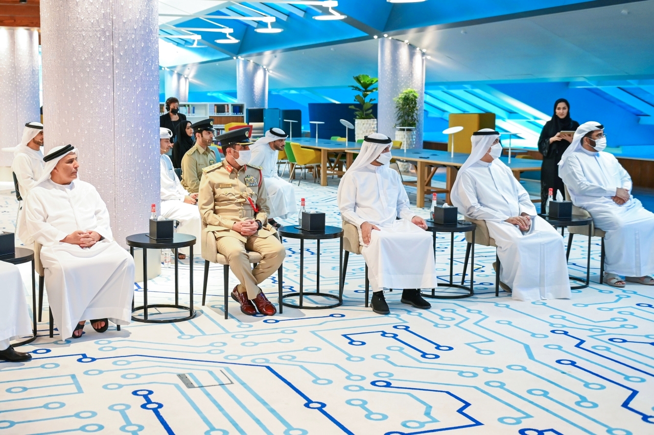 "عبدالله المري ومطر الطاير وعوض الكتبي"