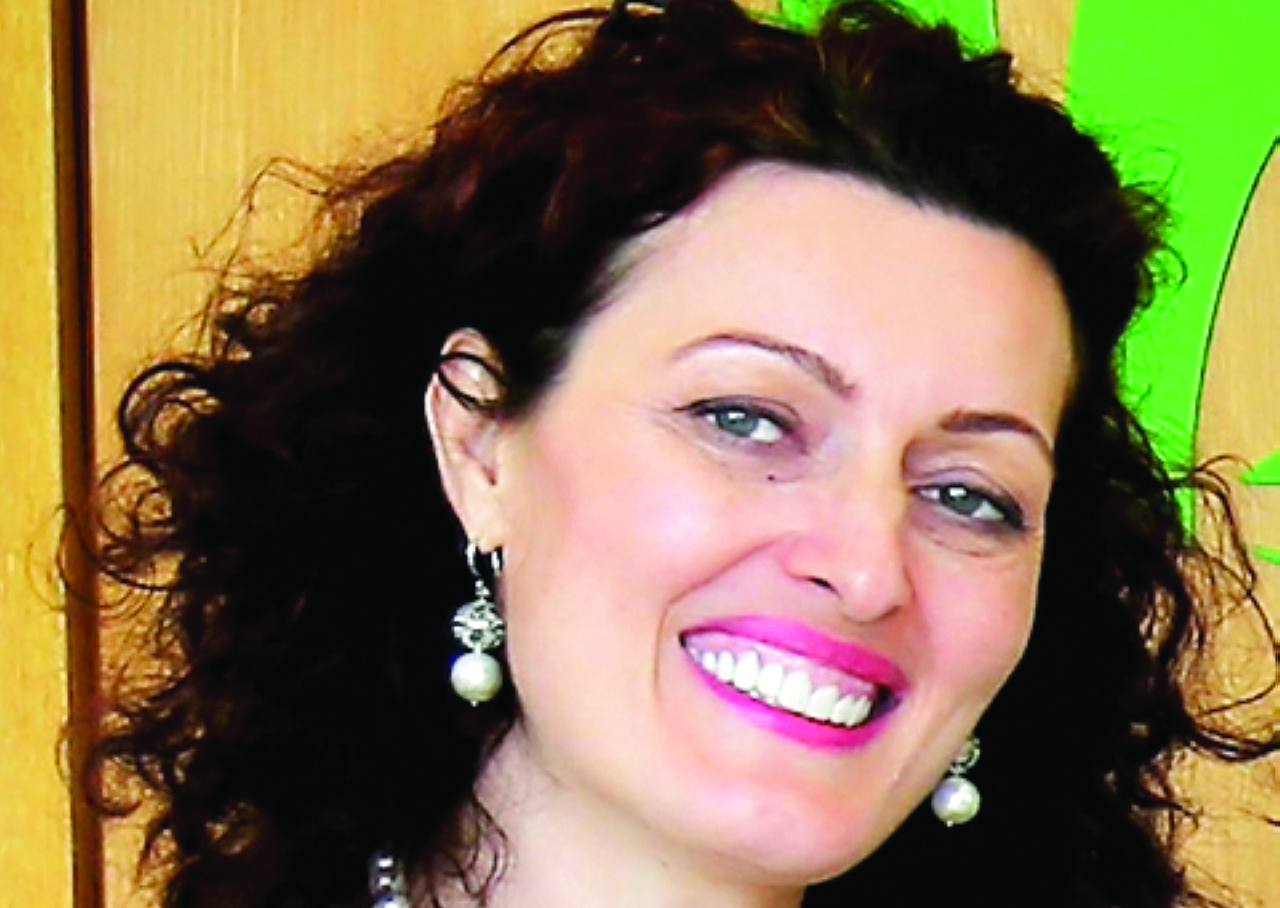 "سيتا توتوندجيان  -  المؤسسة والرئيسة التنفيذية لشركة «ثريفينغ سوليوشن»."