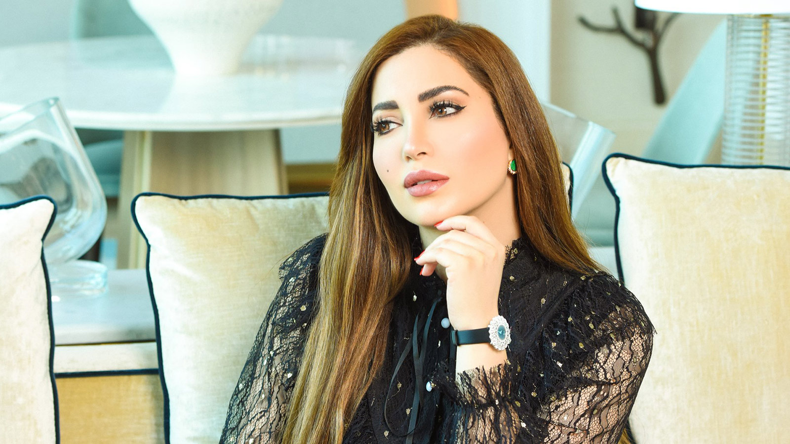 نسرين طافش تعلن عن نبأ سعيد