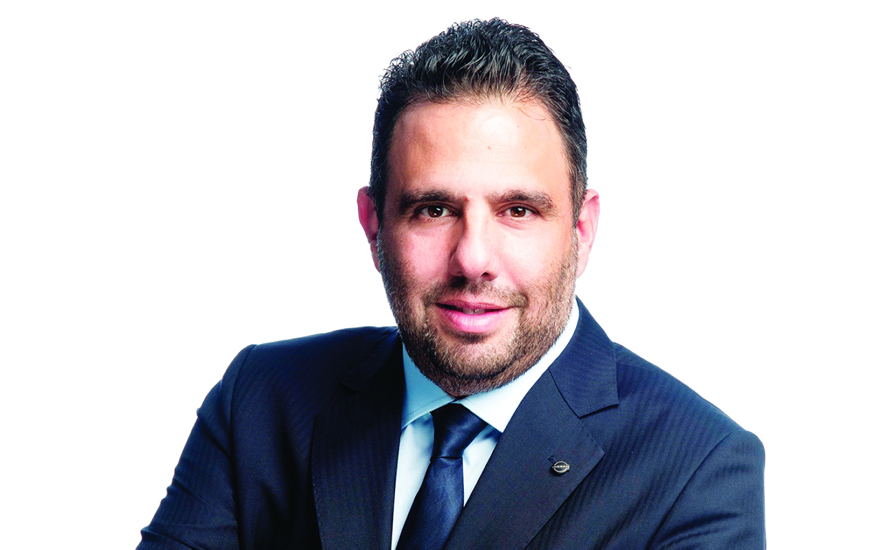 "تيري صباغ"