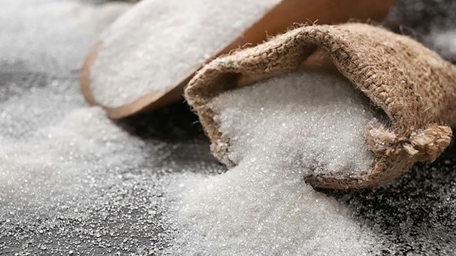 استمرار تراجع سعر السكر مع خفض أسعار البنزين في البرازيل