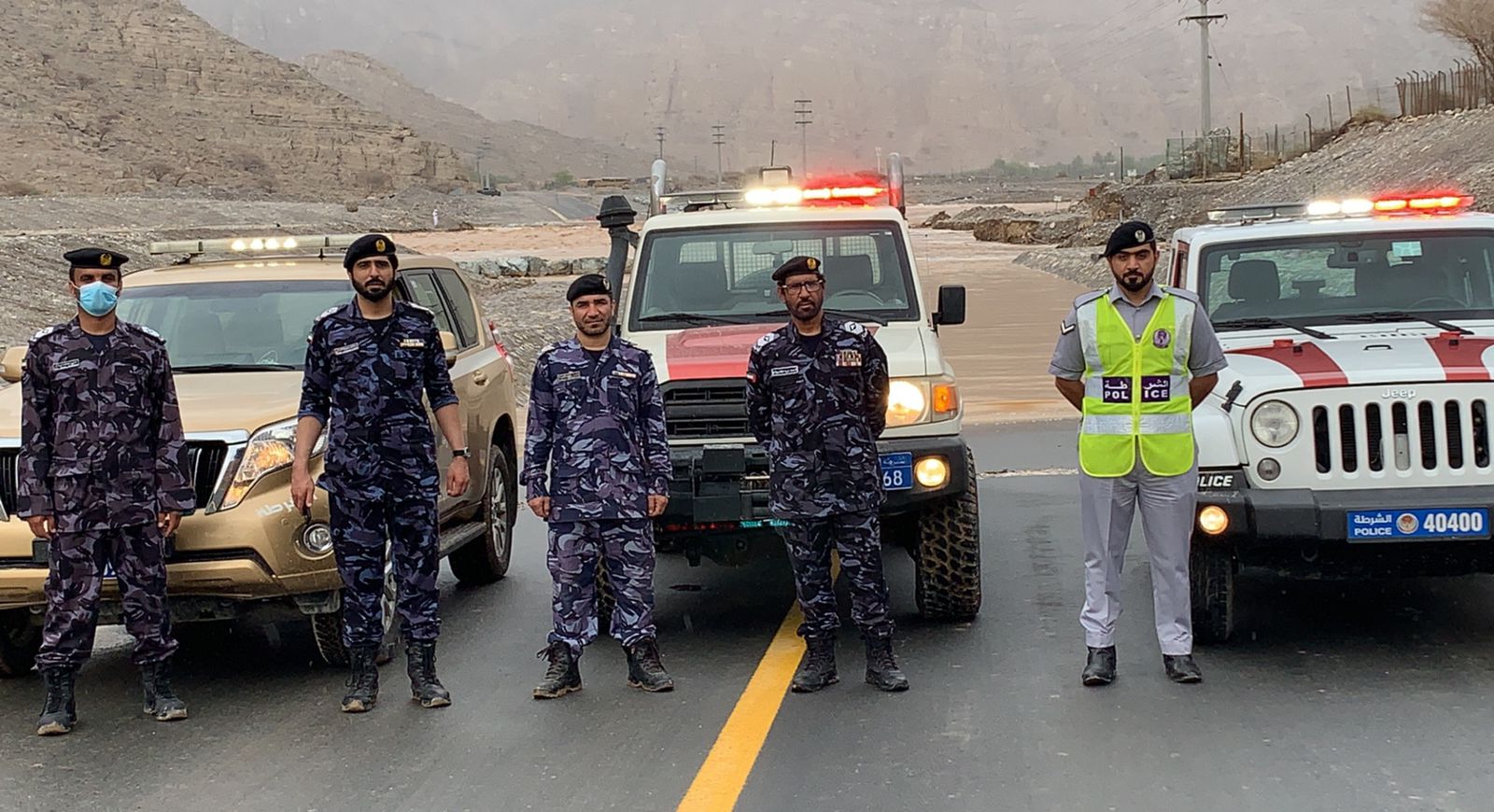 "الطوارئ والأزمات"برأس الخيمة يرفع درجة الجاهزية بسبب الأمطار الغزيرة