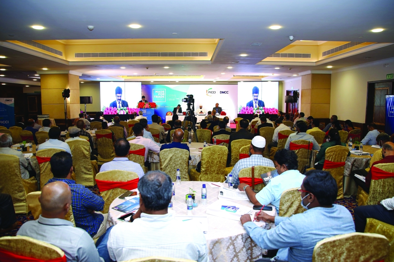 "جانب من لقاء أحمد بن سليم مع ممثلي الشركات الهندية | من المصدر"