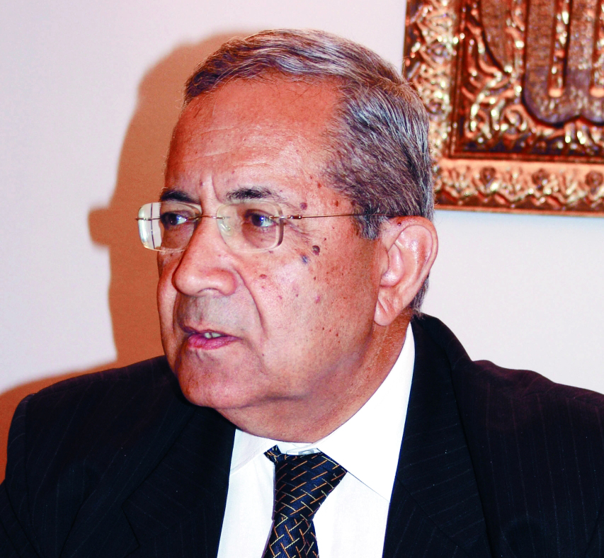 "جمال بيومي"
