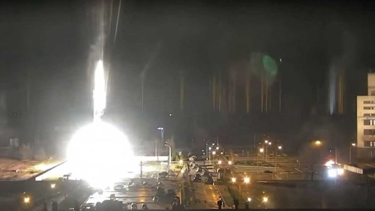 قلعة الرعب النووية.. كابوس زابوريجيا يلوح بزلزال مدمر.. من يمسك كرة النار؟