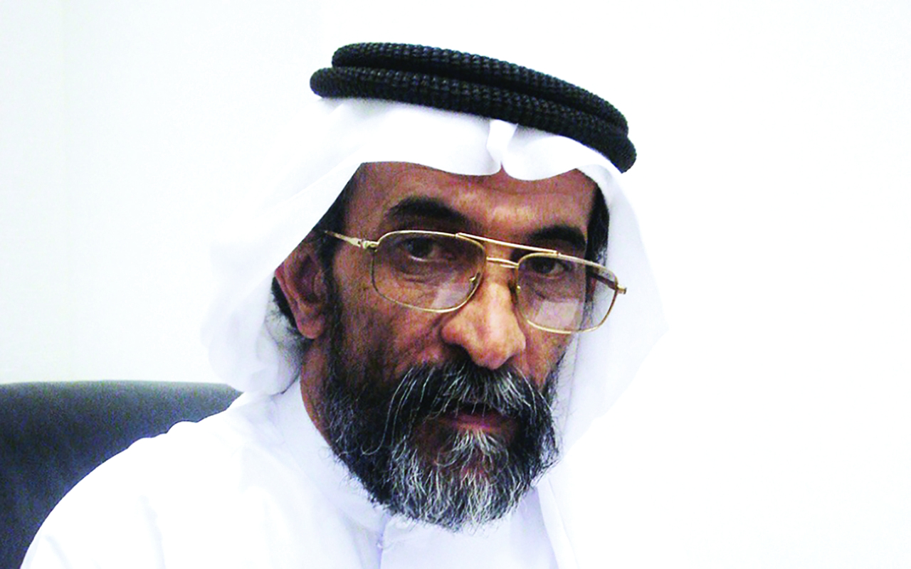 "علي أبوالريش"