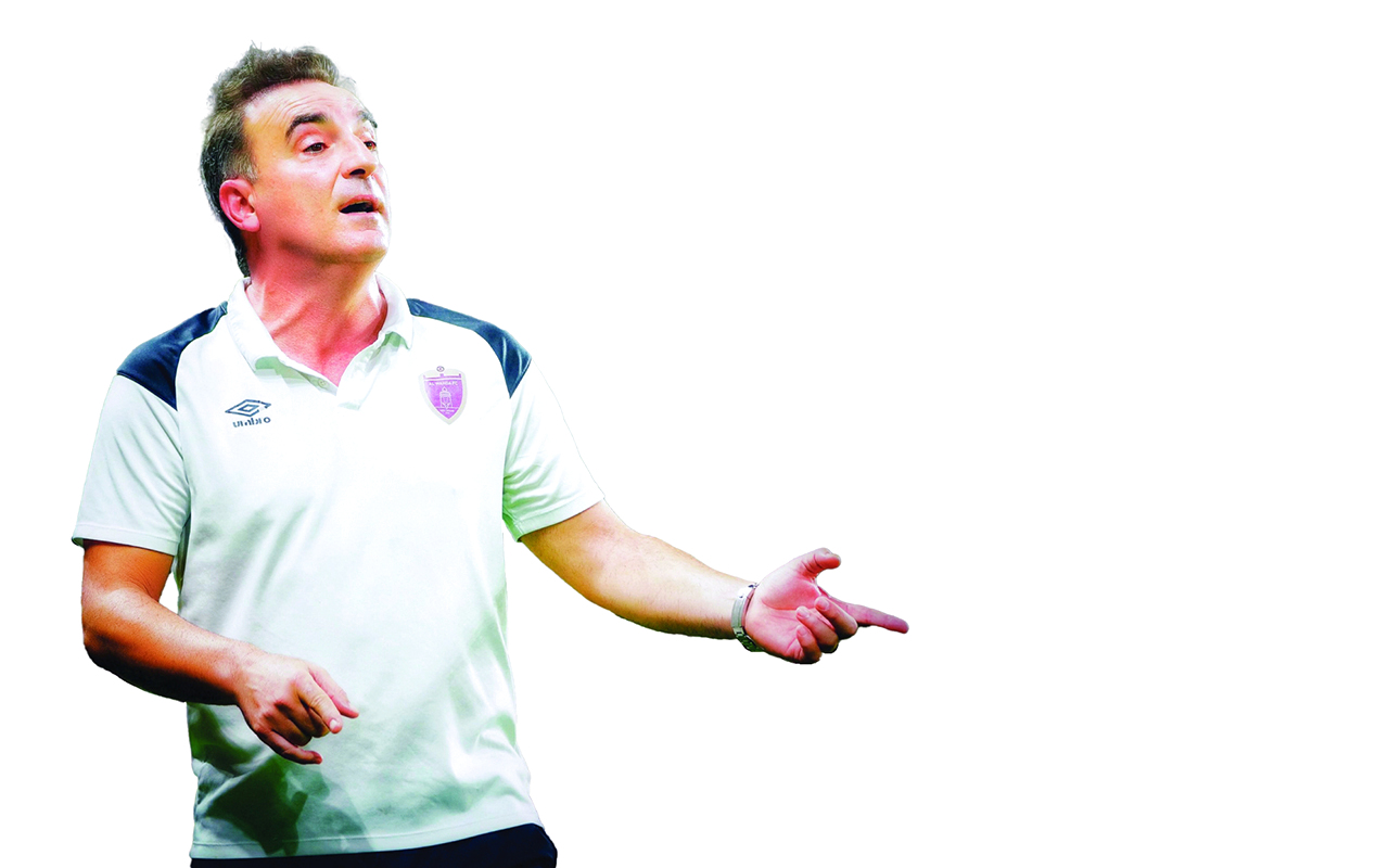 "كارفالهال"