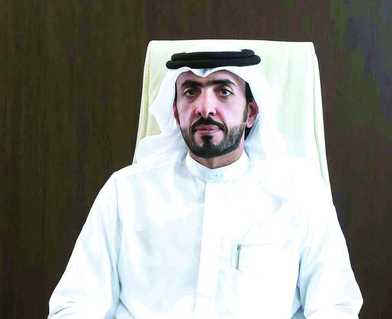 "أحمد بن مسحار"