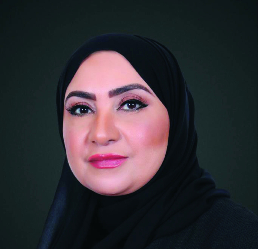 "مريم الرميثي"
