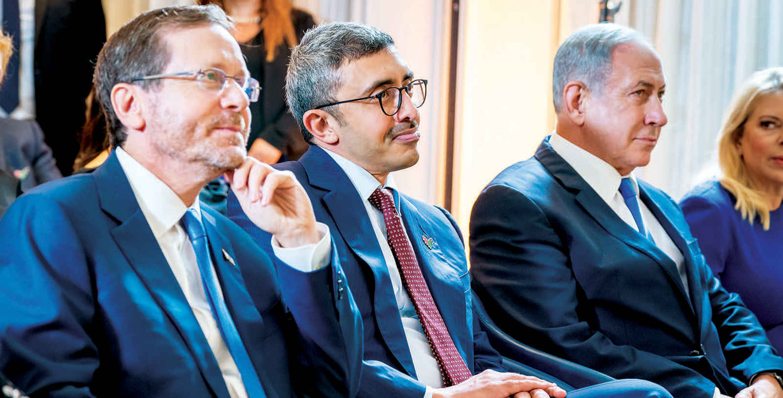 "عبدالله بن زايد وإسحاق هرتسوغ ونتنياهو"