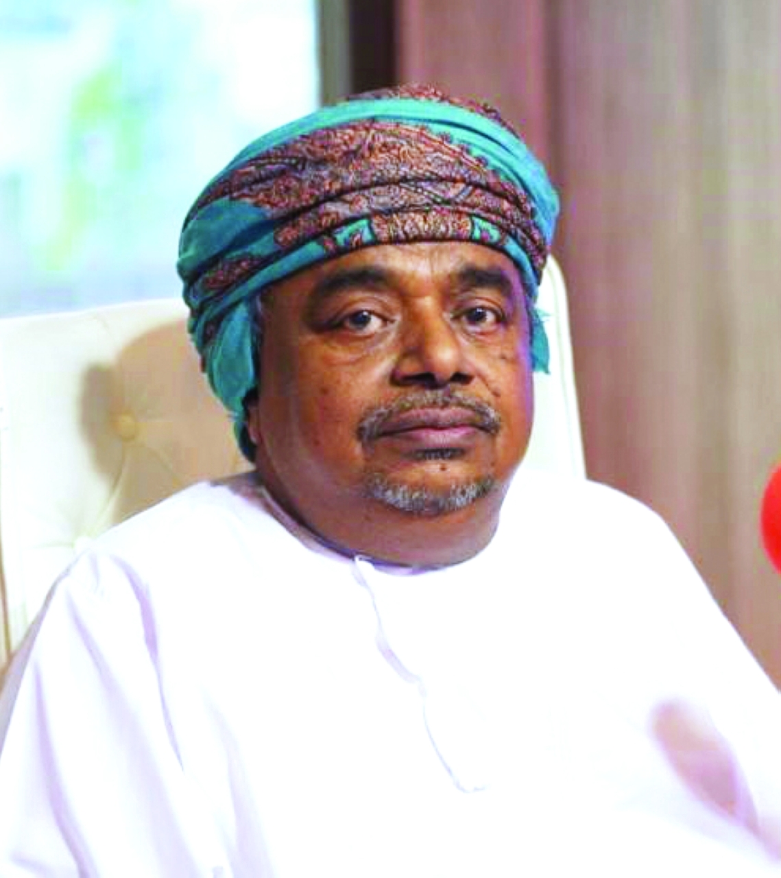 "علي المعشني"