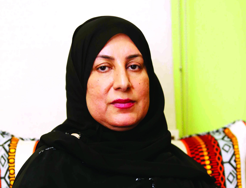 "هدى الشحي"