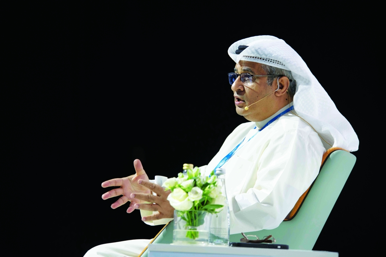 محمد الملا: مناقشة القضايا اليومية للناس يجب أن تنطلق من وازع وطني