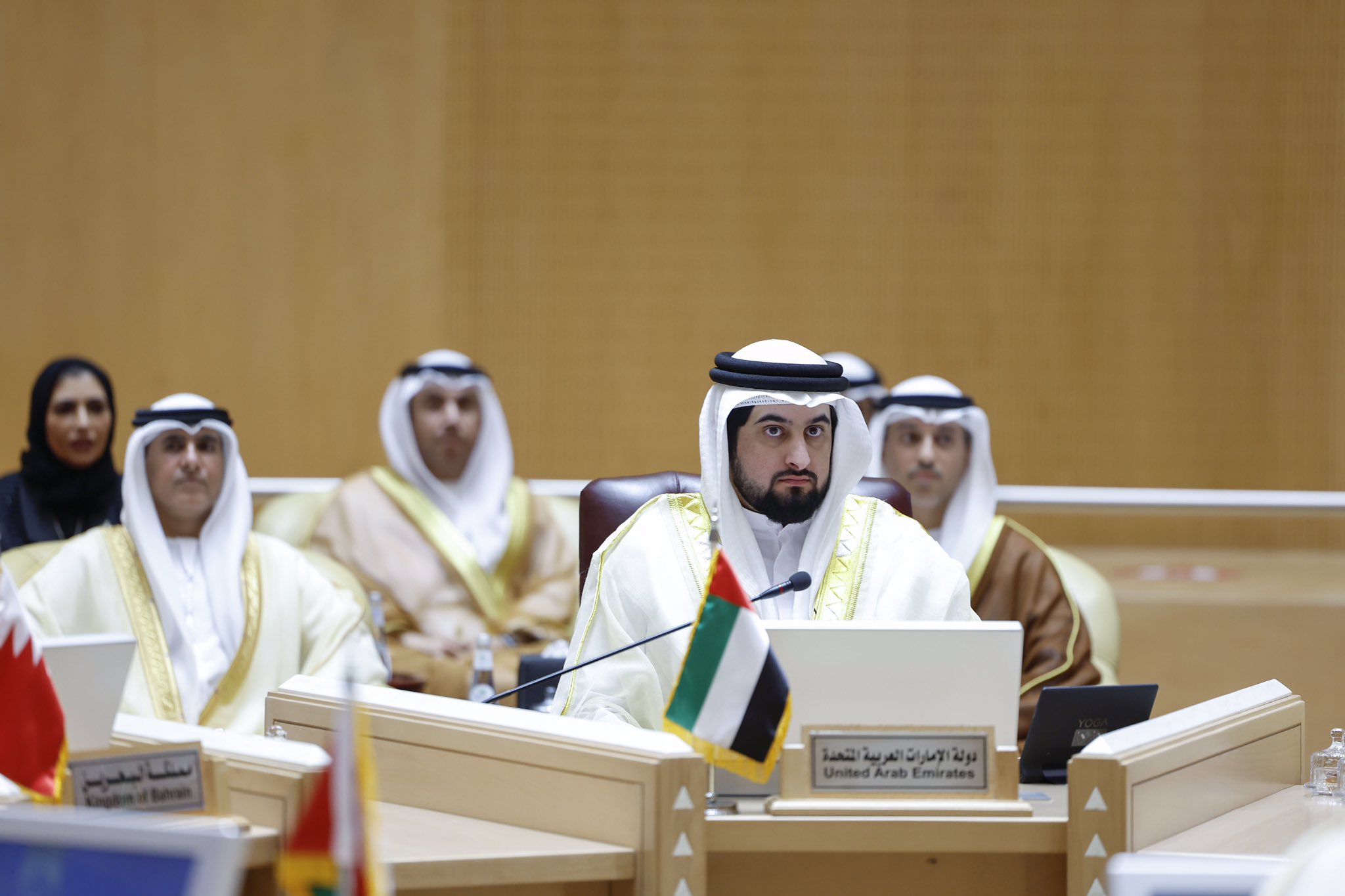 أحمد بن محمد يترأّس وفد الإمارات في أعمال الاجتماع الـ 34 لرؤساء اللجان الأولمبية الخليجية