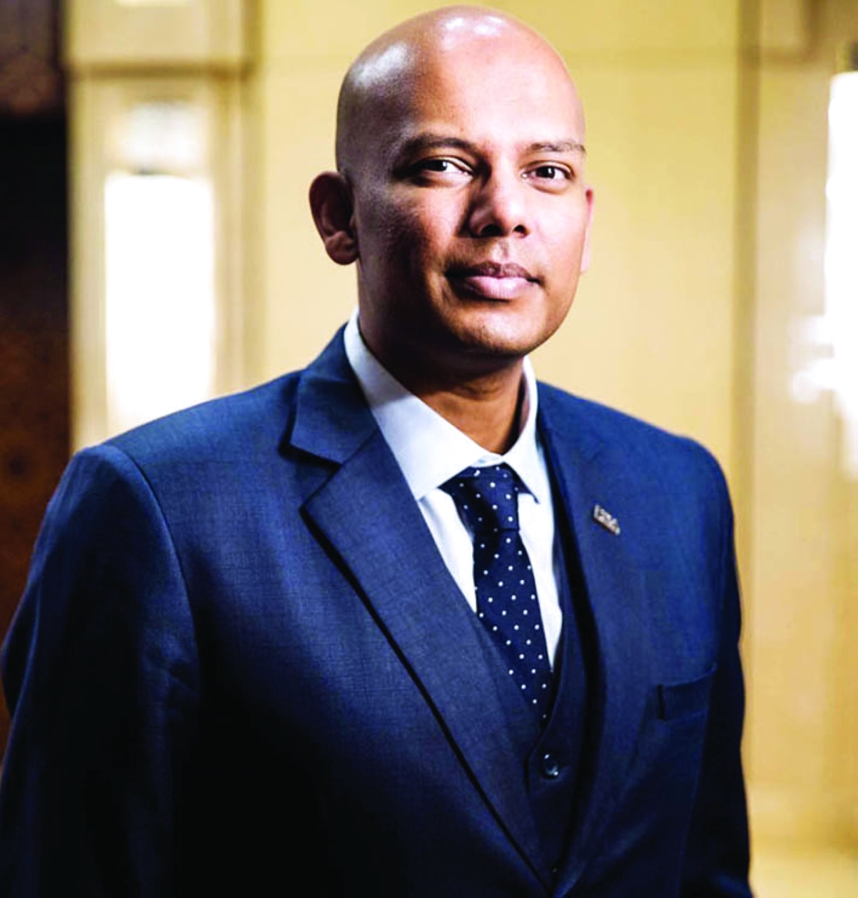 "راكيش ناير"