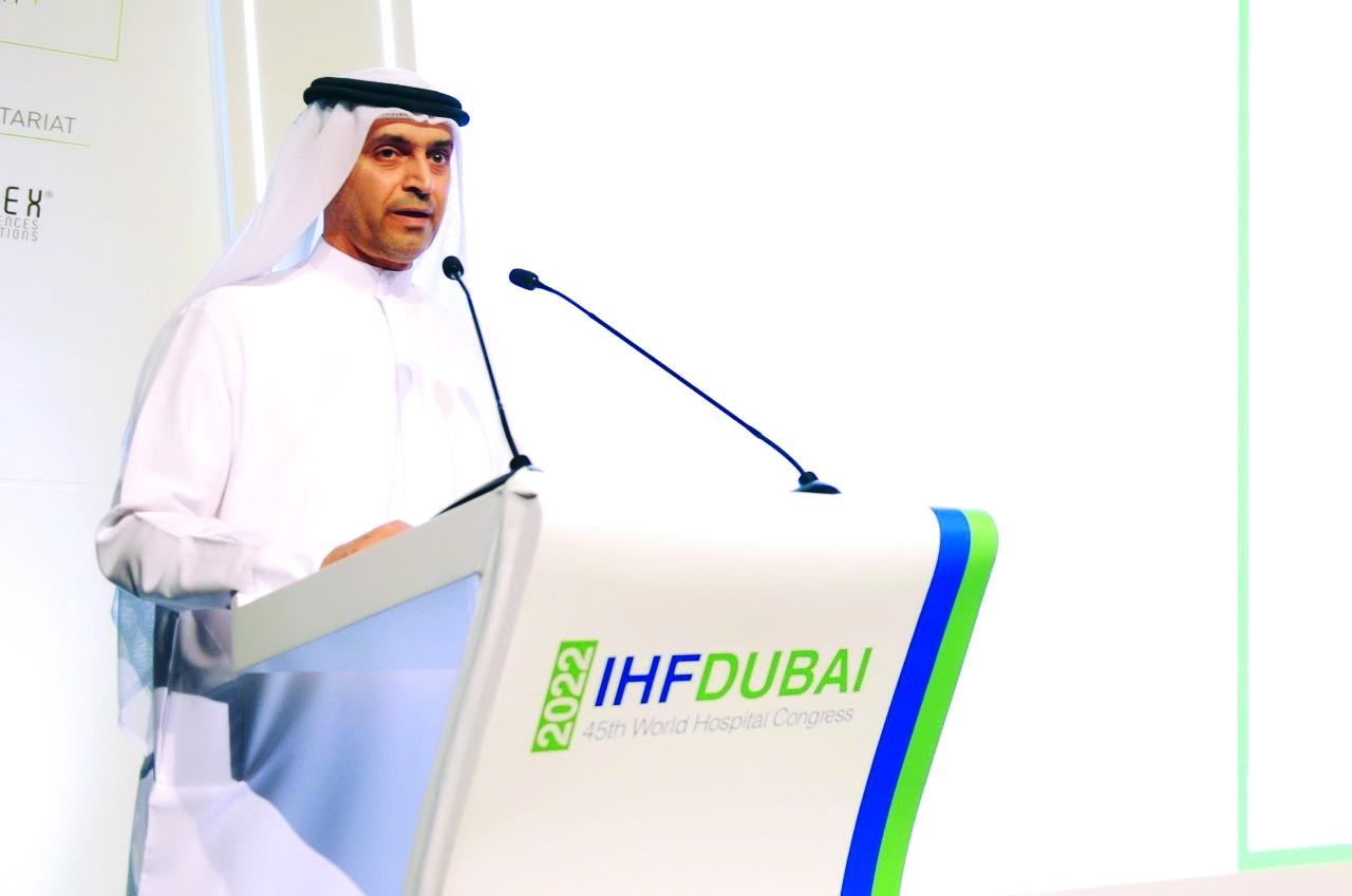 "عوض الكتبي يلقي كلمة المؤتمر"