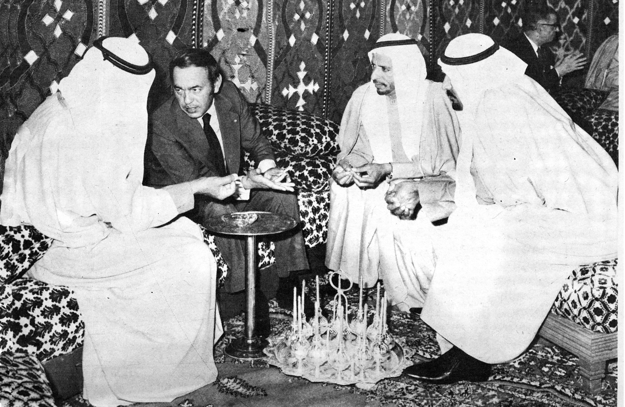 إمارات الخليج العربي في الصحافة اللبنانية