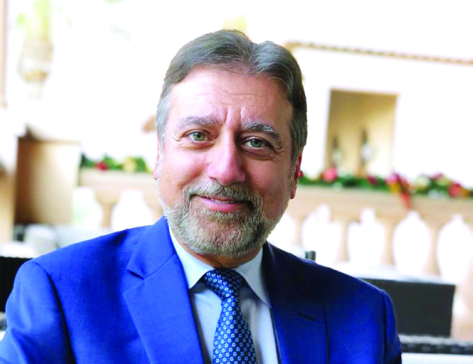 "إيلي عبادي"