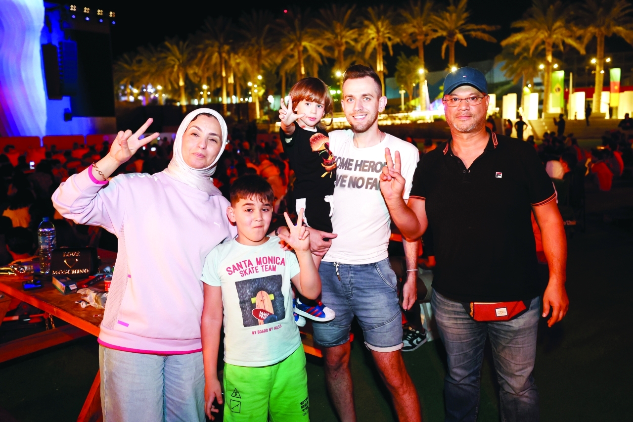 الجماهير  تعيش أجواء المونديال في «إكسبو سيتي»