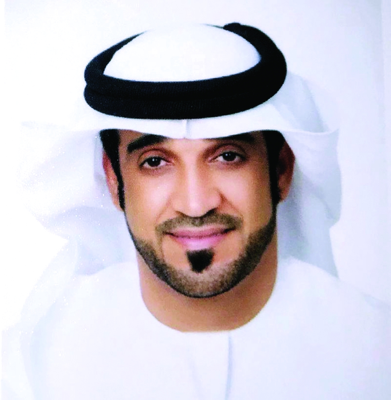 "بدر حارب"