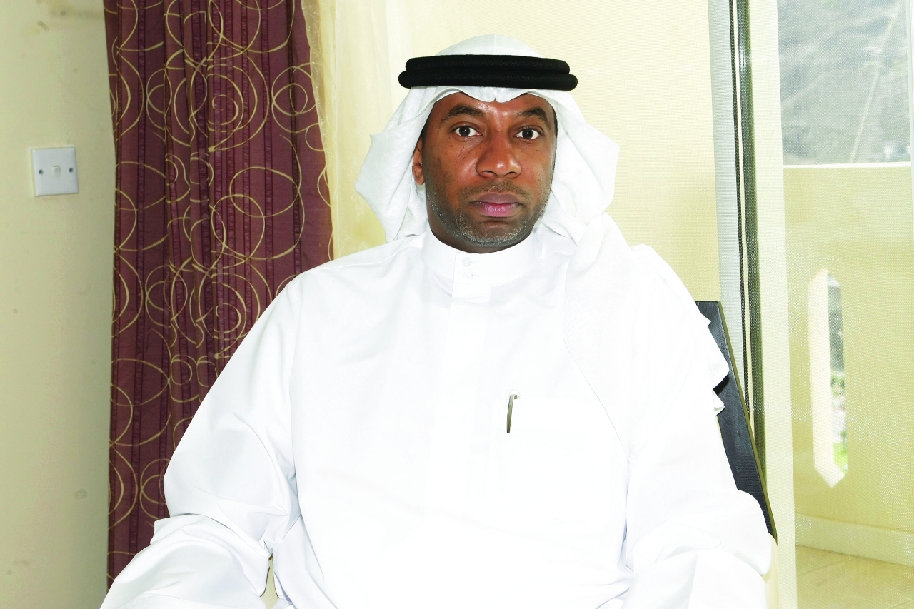 "إسماعيل راشد"