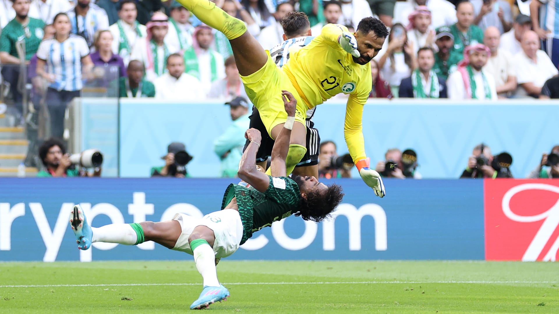عملية جراحية جديدة للاعب.. تفاصيل الحالة الصحية لياسر الشهراني