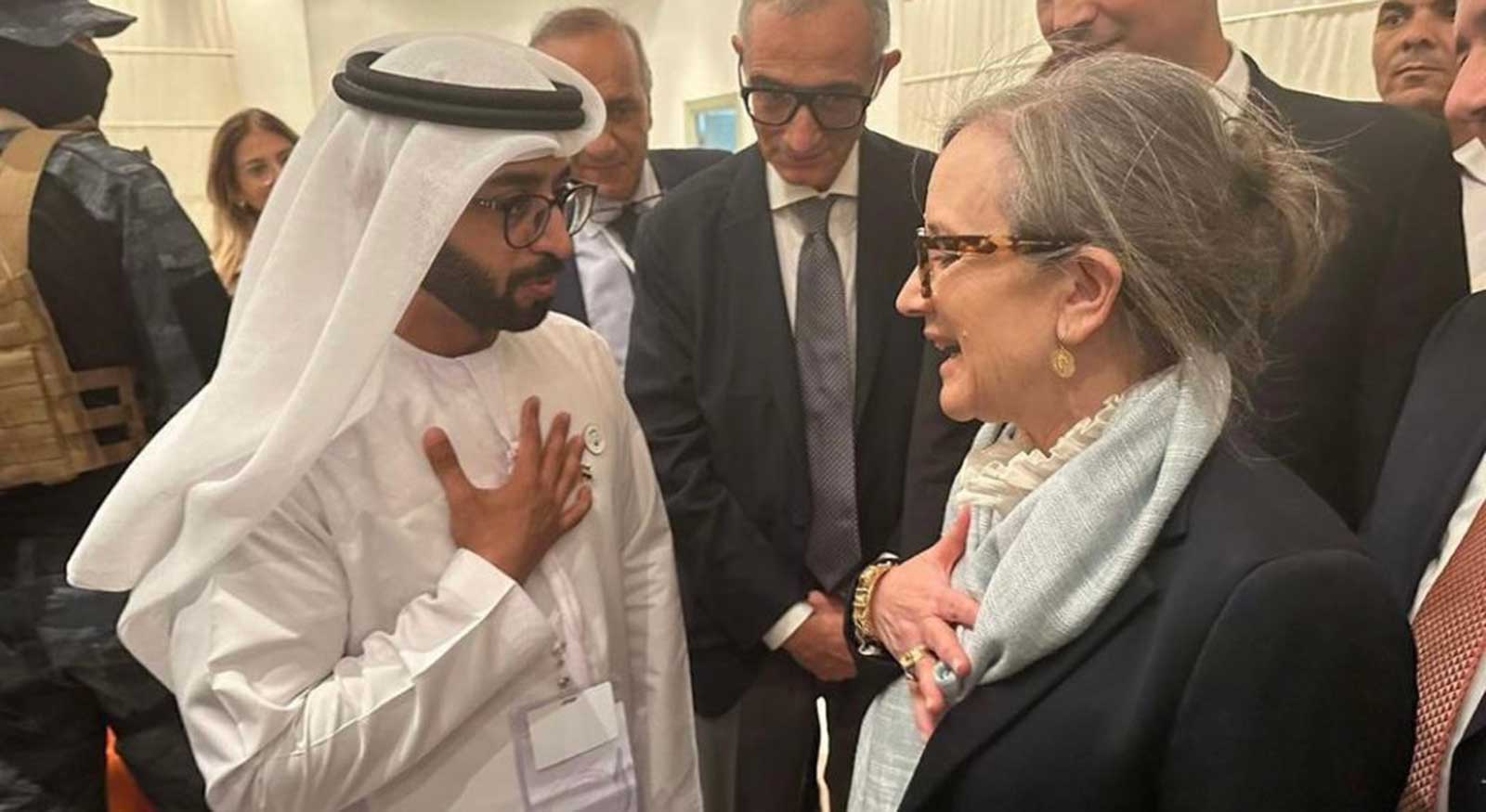 رئيسة الحكومة التونسية تشيد بمشاركة الإمارات في قمة الفرنكوفونية
