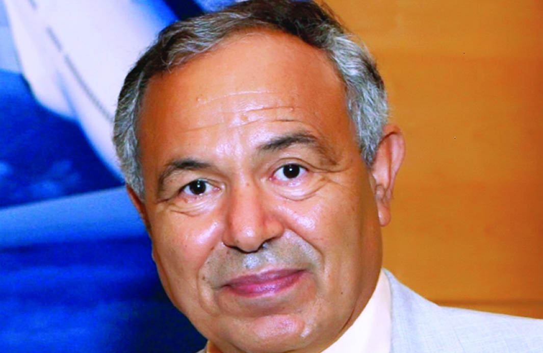 "د. فرحات بن فضلون"