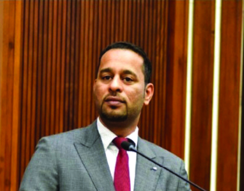 "محمود البحراني"