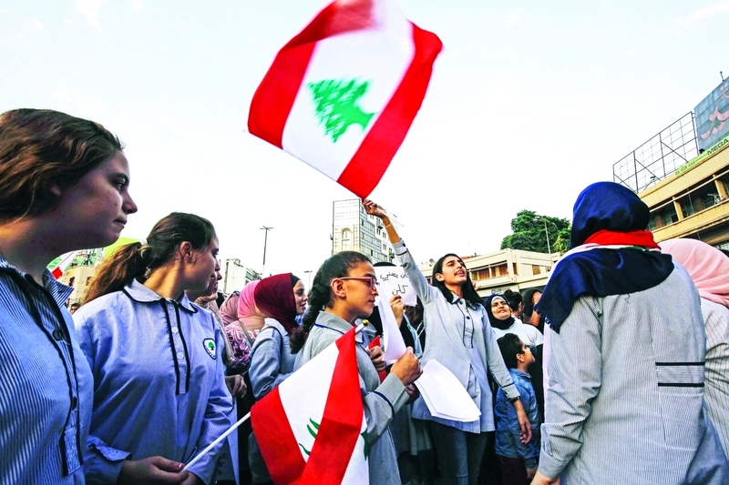 لبنان «خارج نطاق الخدمة»