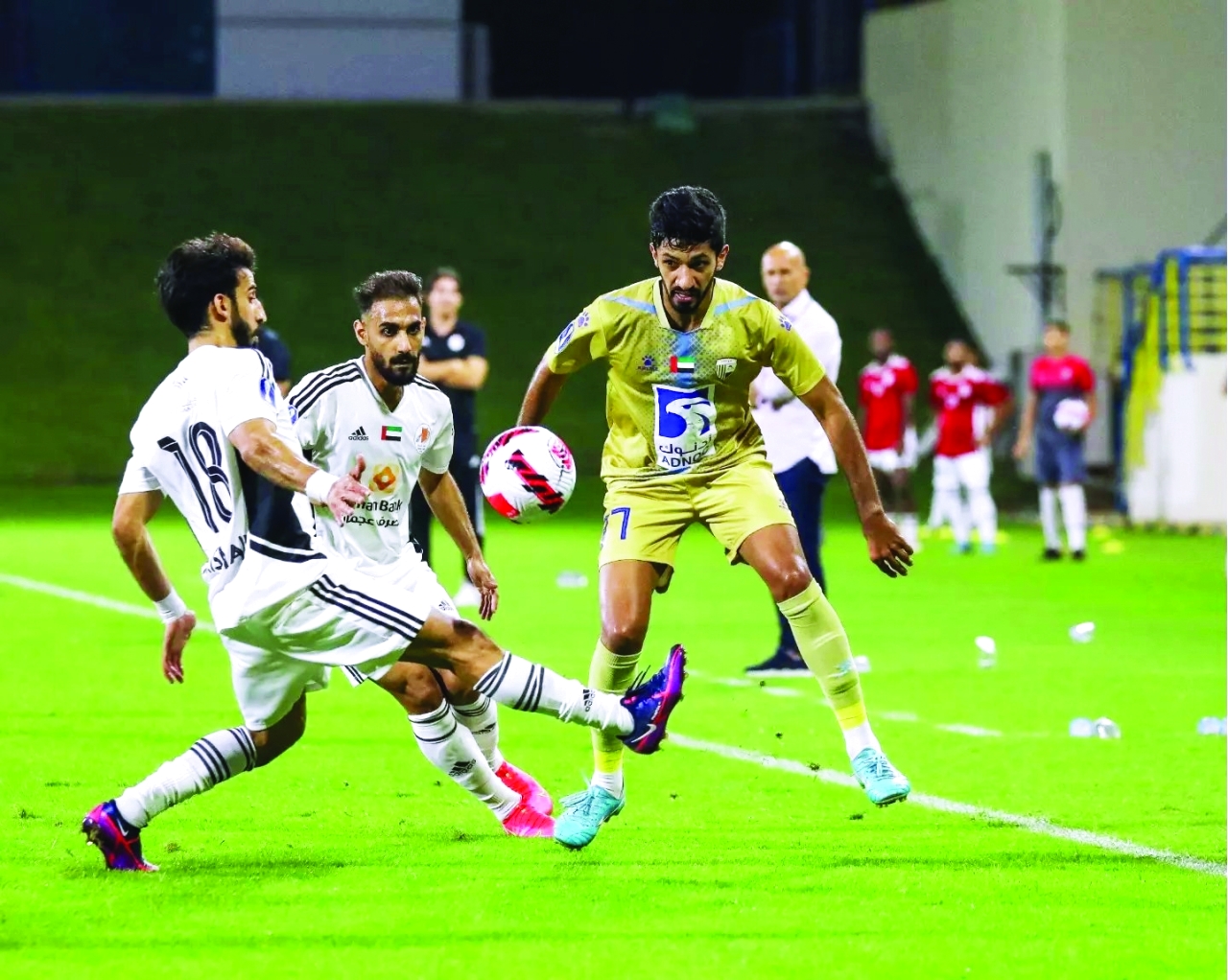 "جانب من مباراة الظفرة وعجمان | البيان"