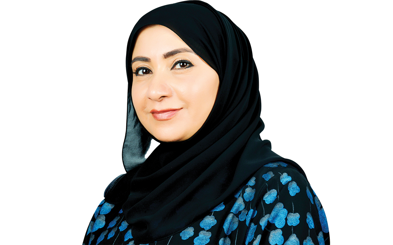 "مريم محمد الرميثي"