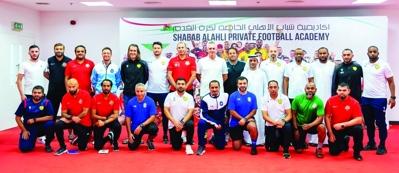 "جانب من المشاركين في الملتقى | البيان"