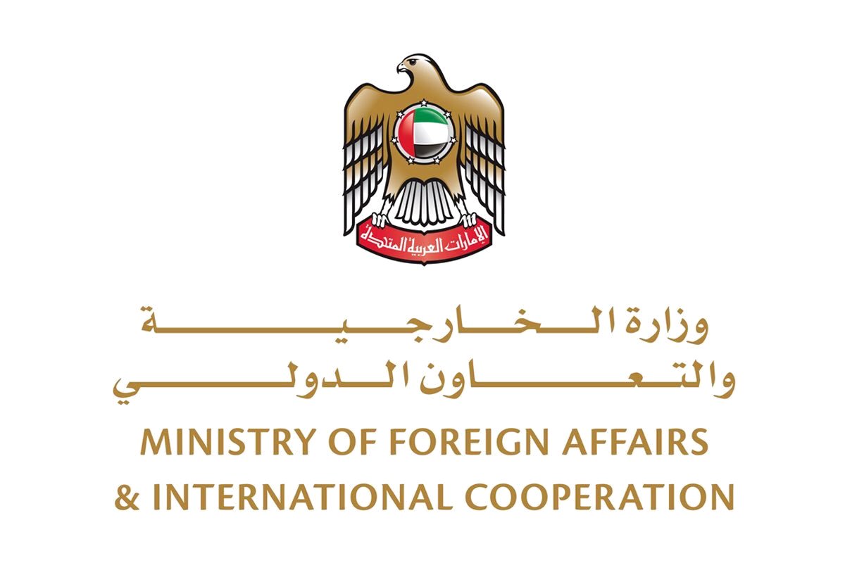 سفير الإمارات غير المقيم يقدم أوراق اعتماده إلى ملك تونغا