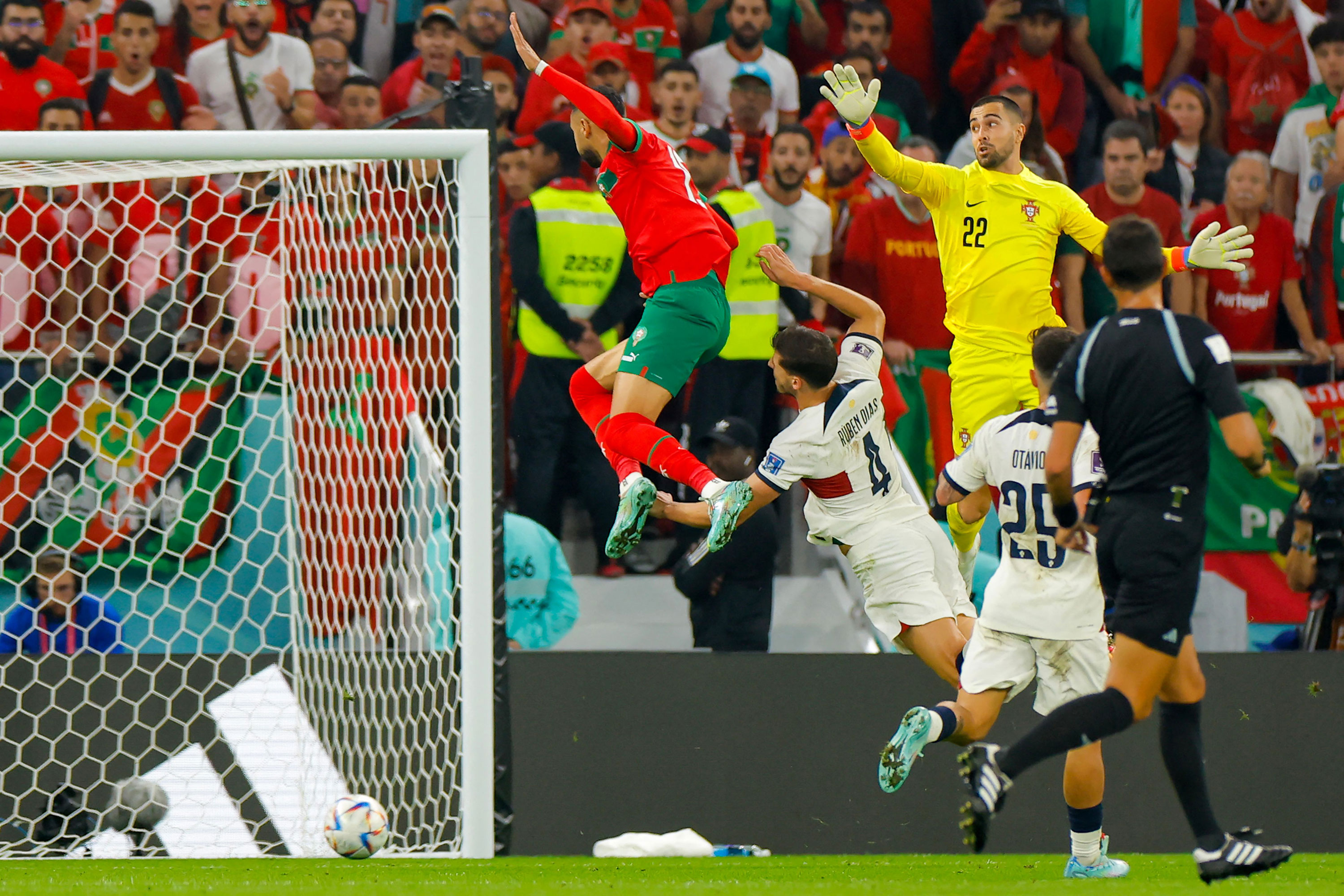 موعد مباراتي المغرب وفرنسا والأرجنتين وكرواتيا