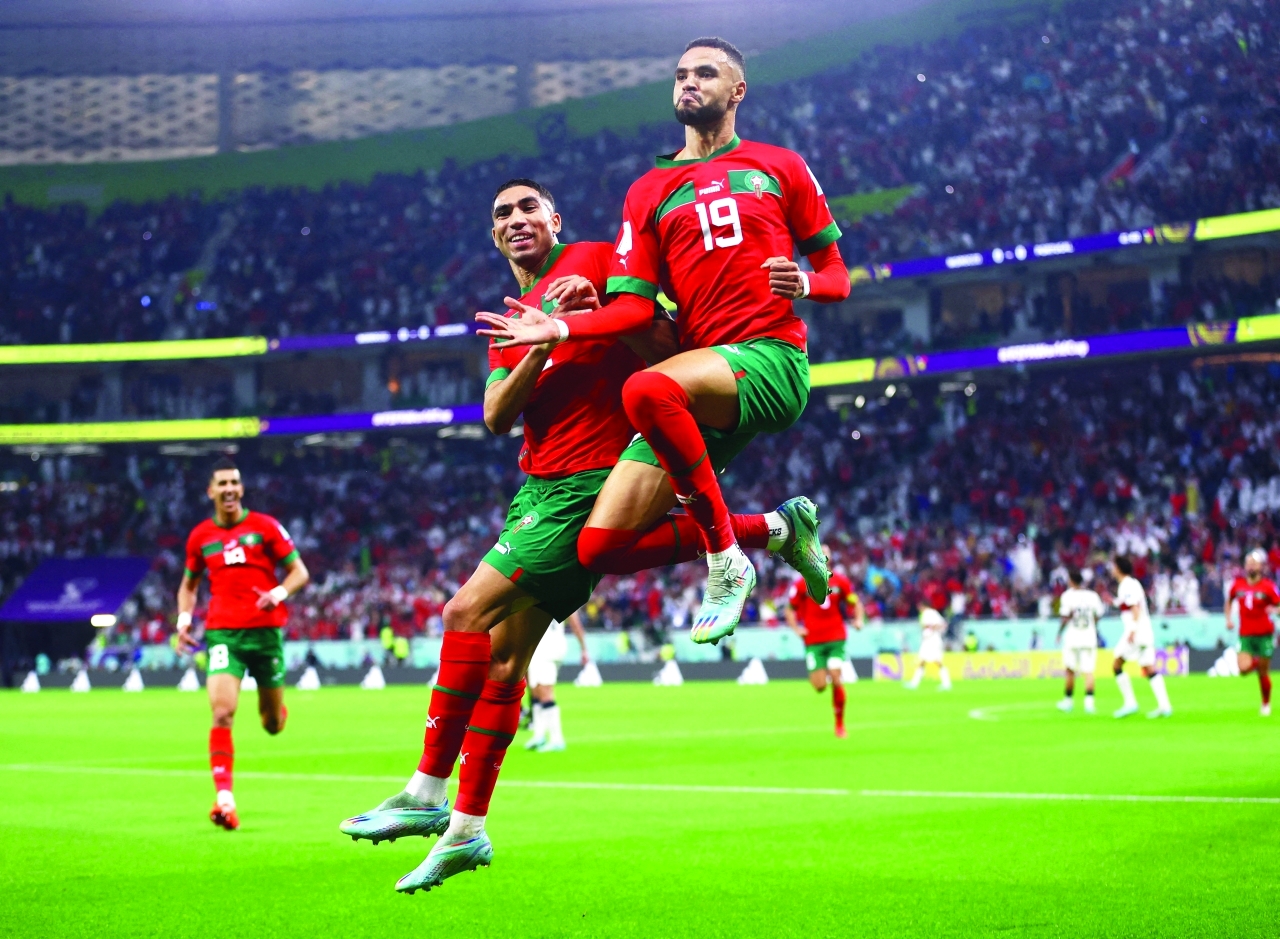 المغرب وفرنسا قمة فوق السحاب