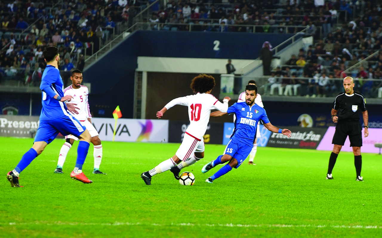 "المواجهة تتجدد بين «الأبيض» و«الأزرق» | أرشيفية"