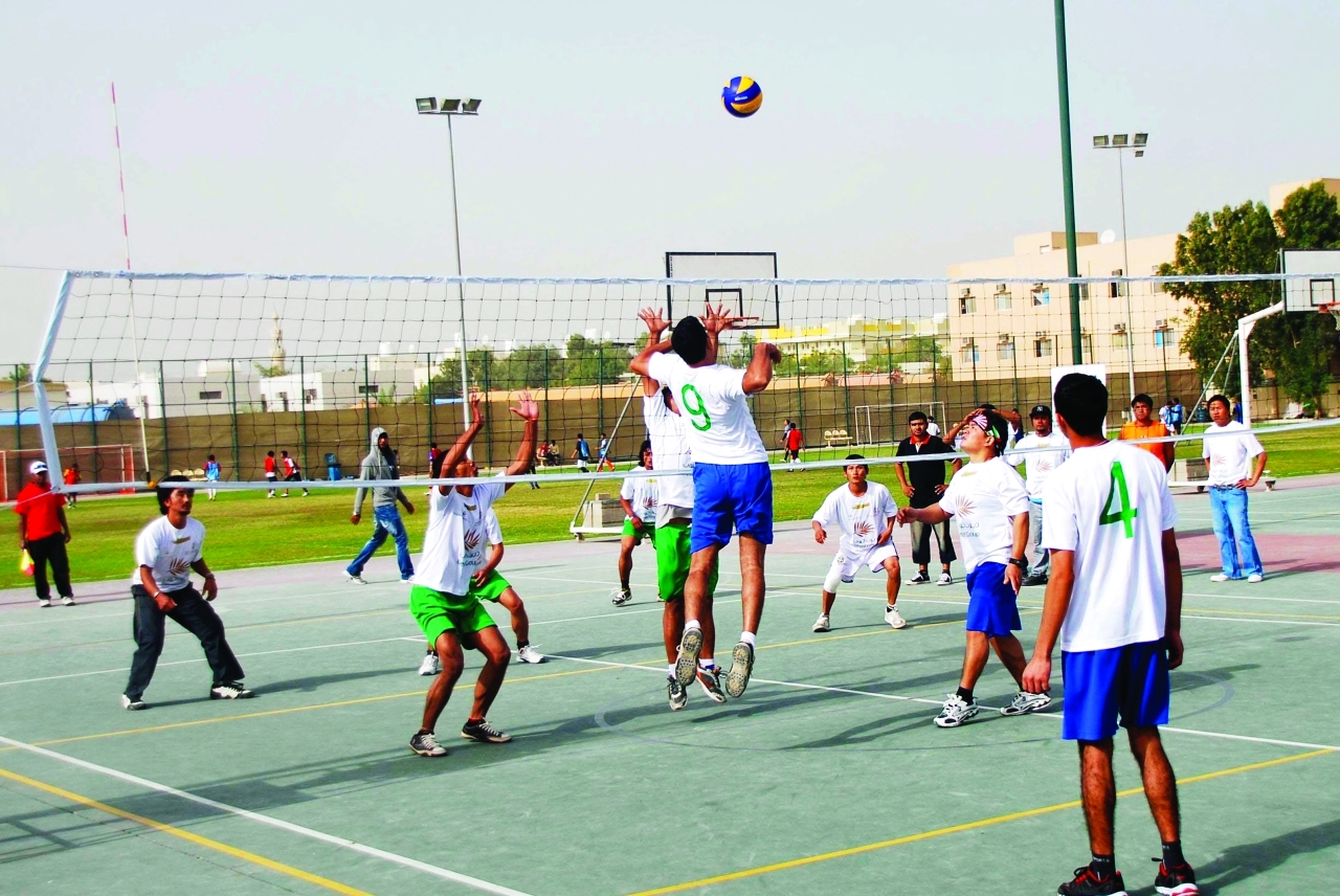 «طائرة العمالية الرابعة» تبدأ التحليق