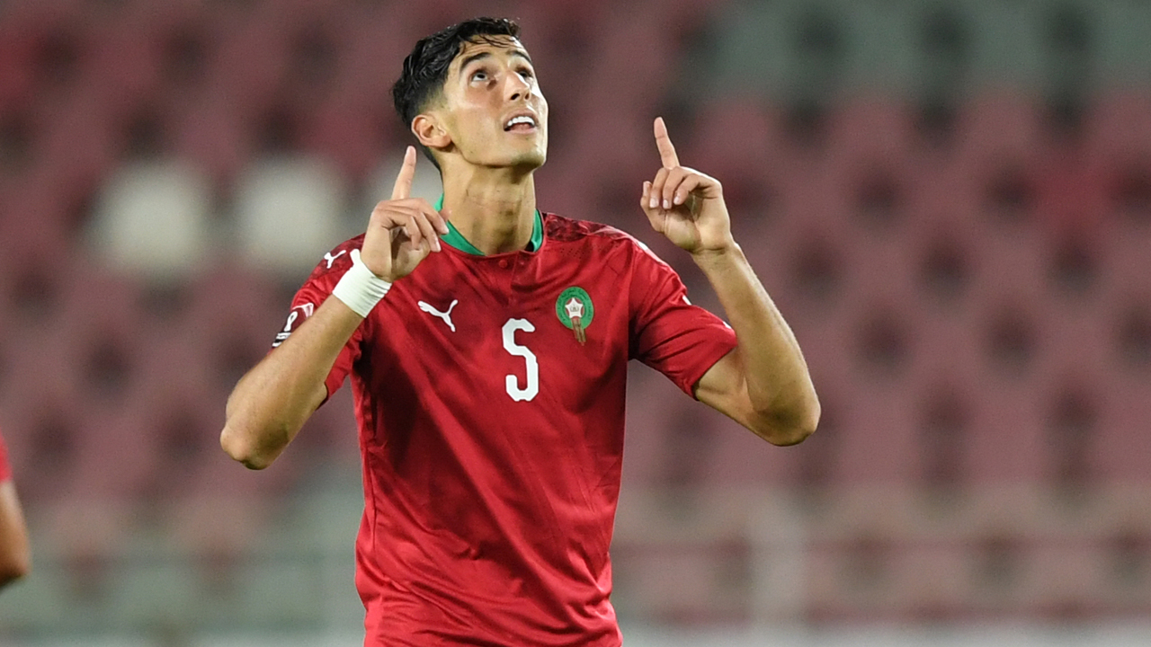 نايف أكرد يعزز صفوف المغرب أمام فرنسا