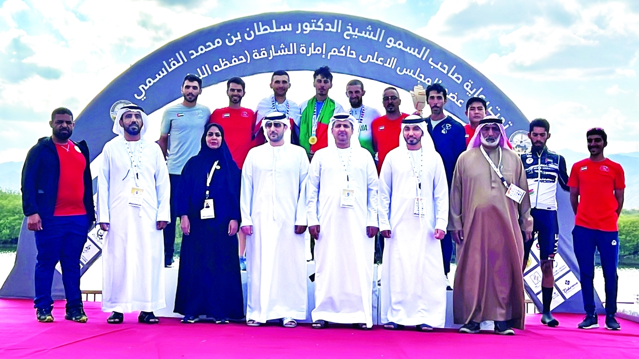 "جانب من تتويج ميرزا بطل العرب | البيان"