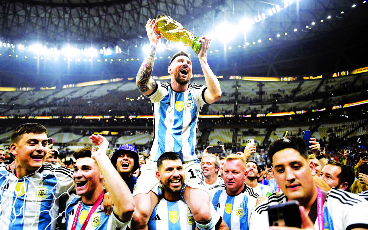 ميسي يحقق حلماً طال انتظاره