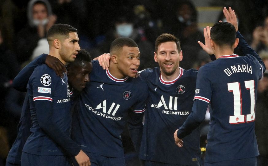 بسبب ميسي.. برشلونة يفكر في التعاقد مع مبابي