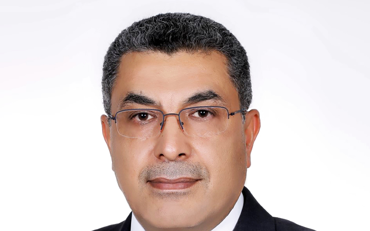 "سالم الأحمد"