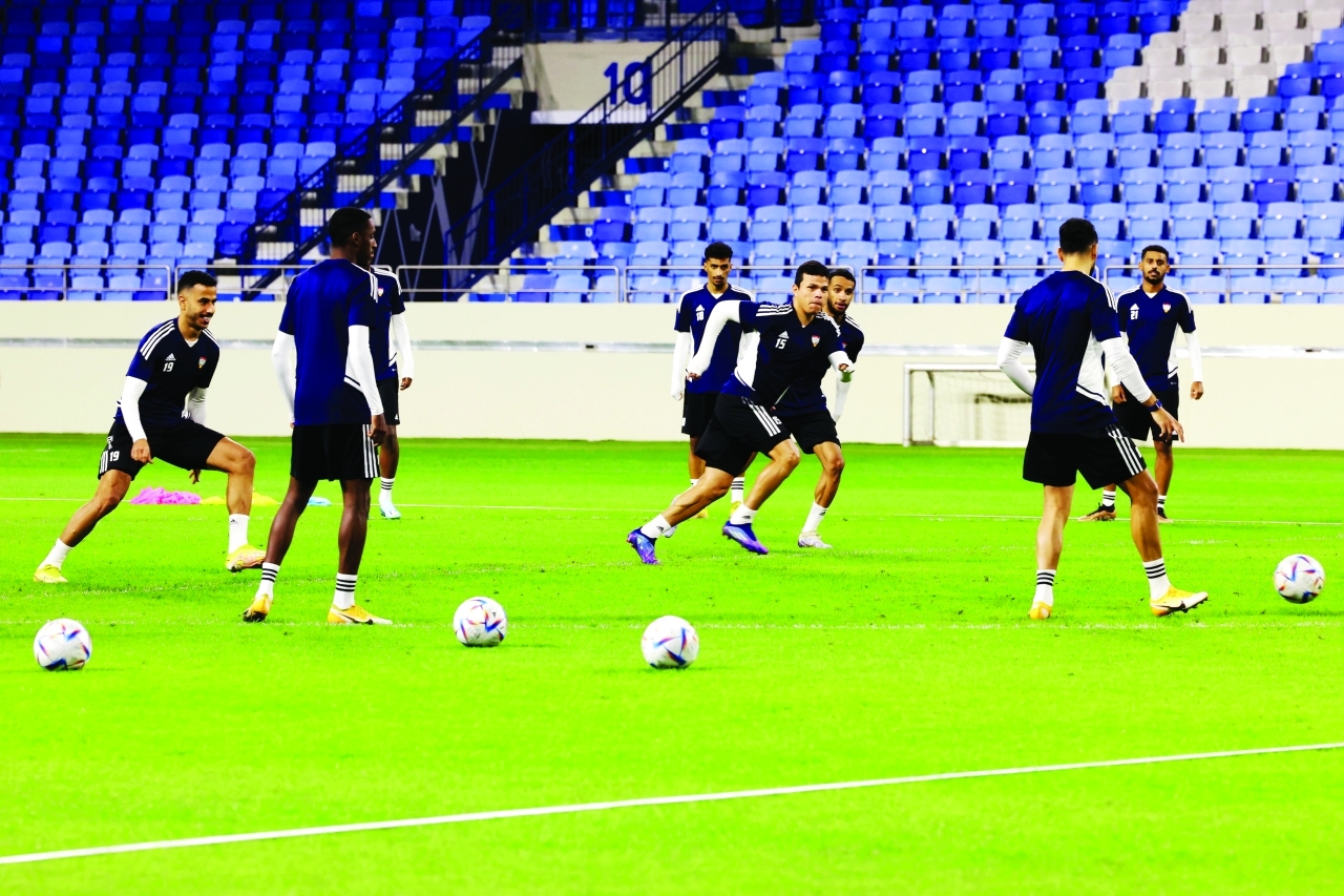 "من تدريبات الإمارات باستاد آل مكتوم بنادي النصر | تصوير - إبراهيم صادق"